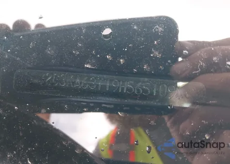 2009 Chrysler 300C Hemi from USA, damaged, VIN 2C3KA63T19H565109